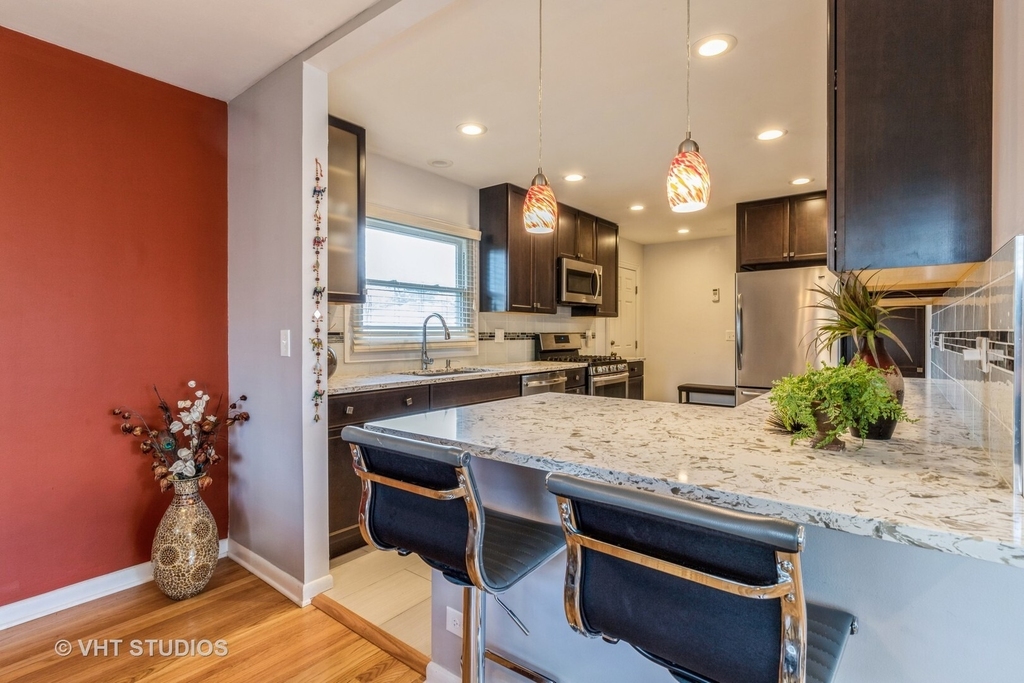 331 E Lake Avenue - Photo 6