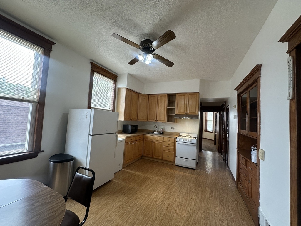 4543 N Keystone Avenue - Photo 1
