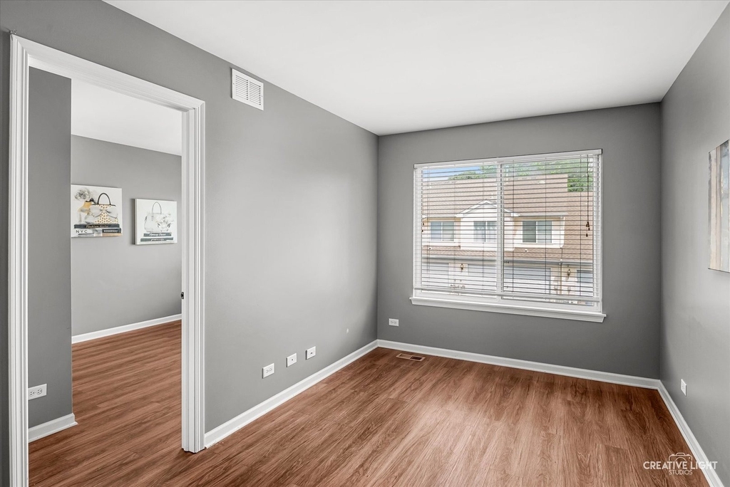 616 Lincoln Station Drive - Photo 11