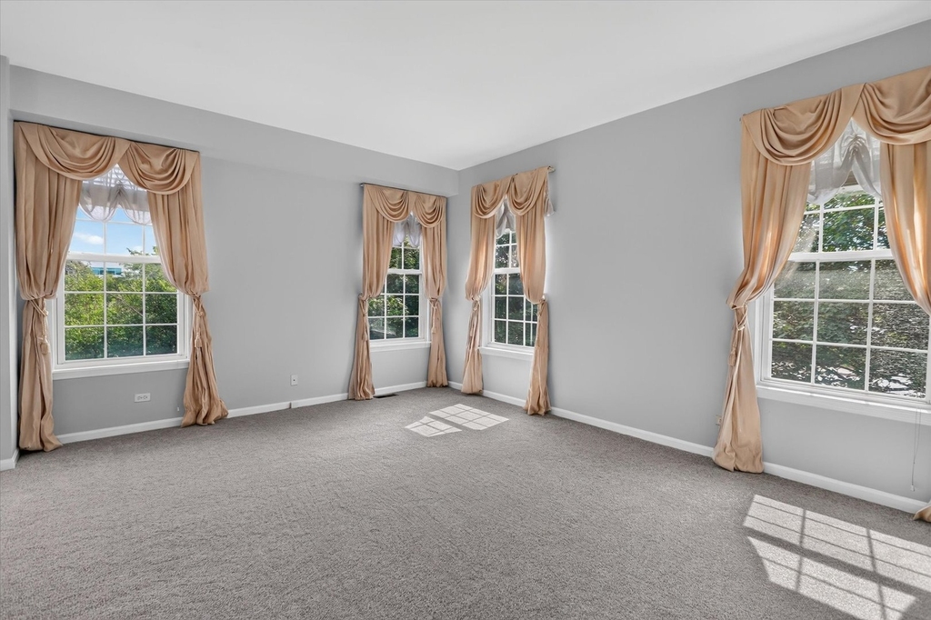 533 Cherry Hill Court - Photo 5