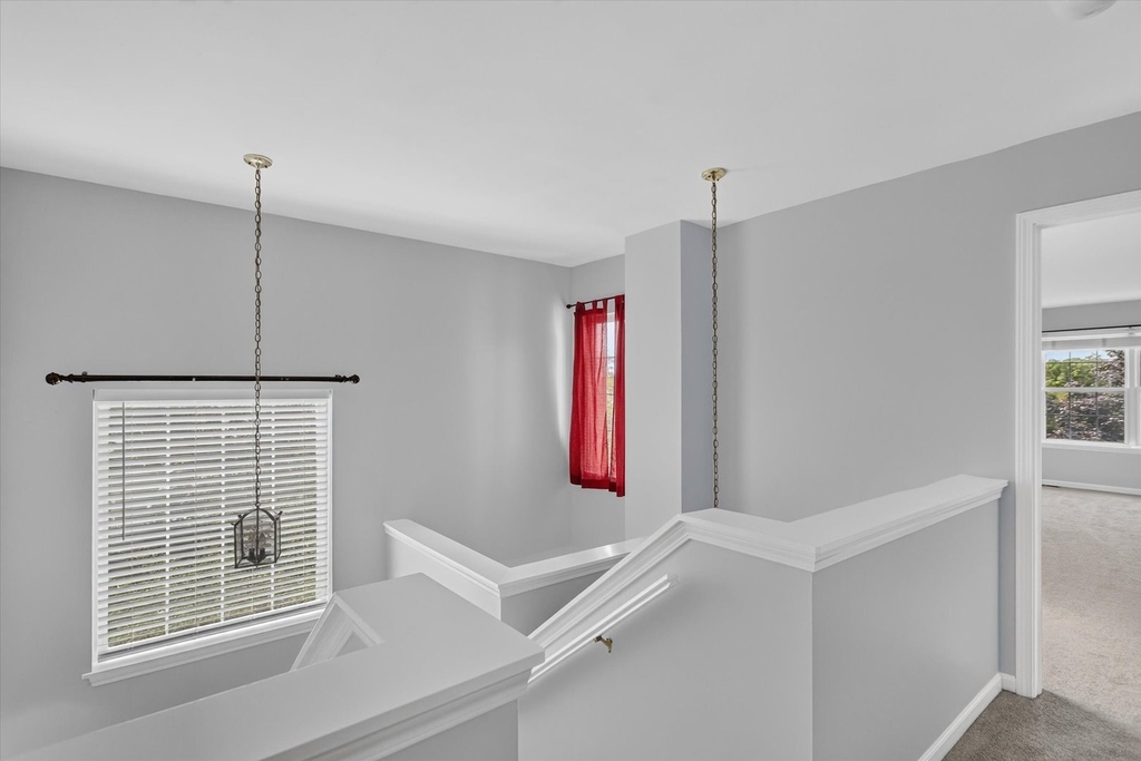 533 Cherry Hill Court - Photo 4