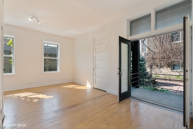 732 W 19th Street - Photo 2