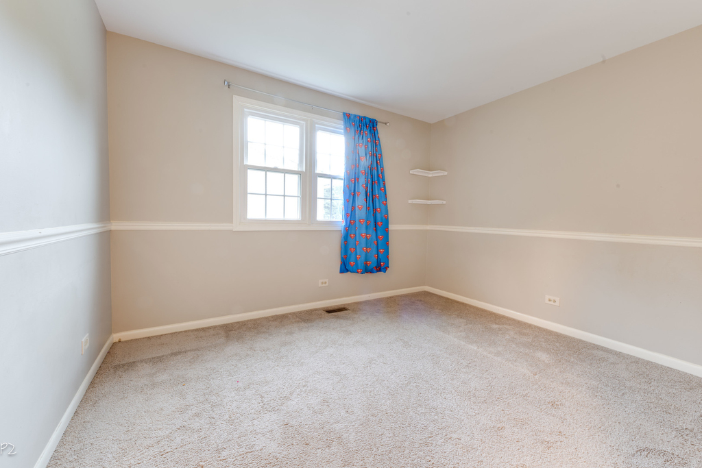 5s735 Park Meadow Drive - Photo 12