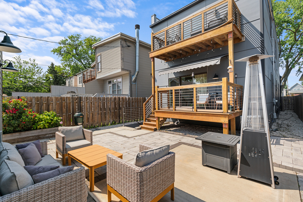 5047 W Winnemac Avenue - Photo 44