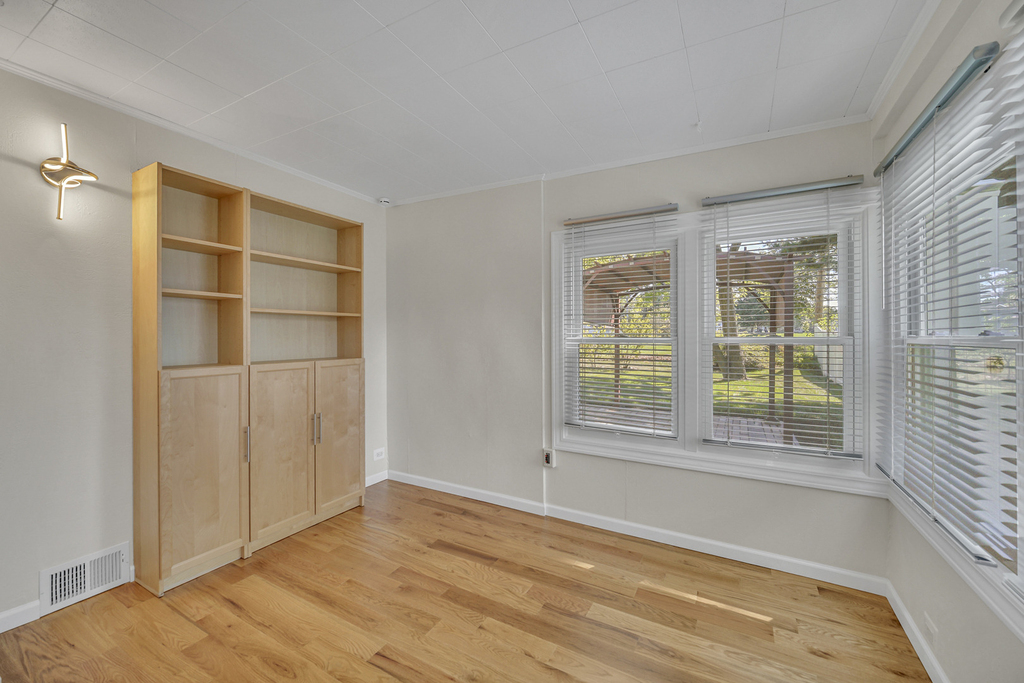 1101 Anthony Road - Photo 11