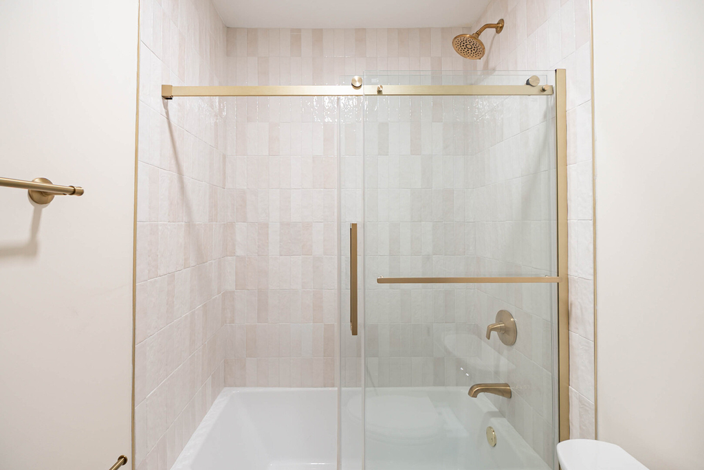 1328 W Nelson Street - Photo 14