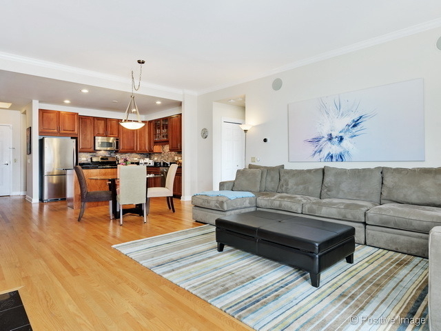 508 W Melrose Street - Photo 4