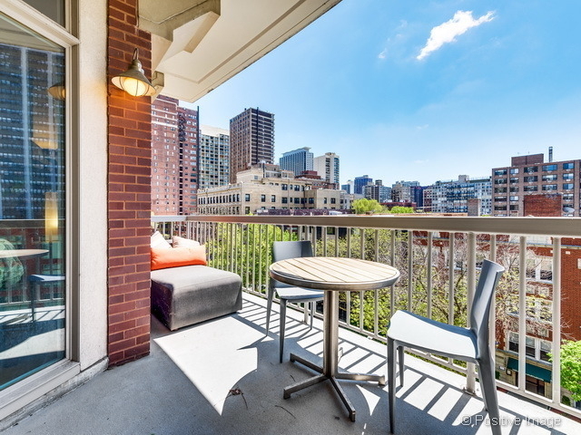 508 W Melrose Street - Photo 16