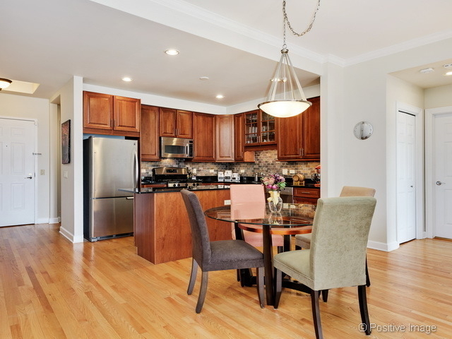 508 W Melrose Street - Photo 6