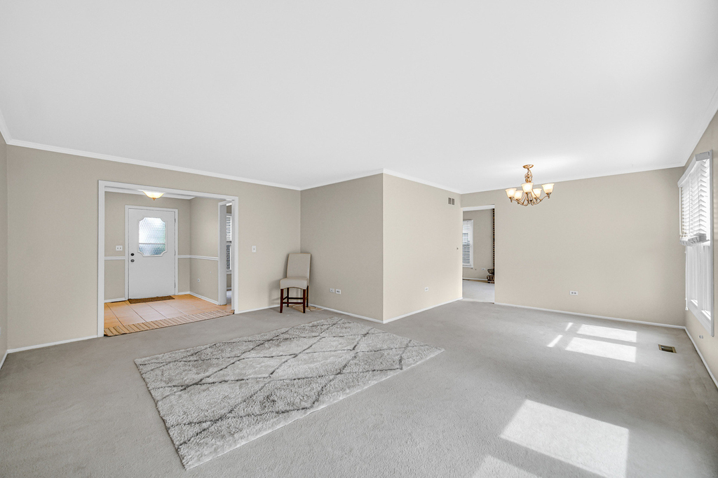 1550 Jasper Drive - Photo 4