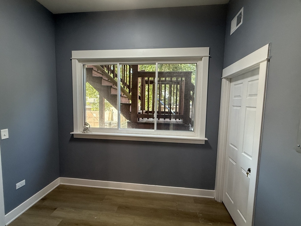 3310 W Le Moyne Street - Photo 7