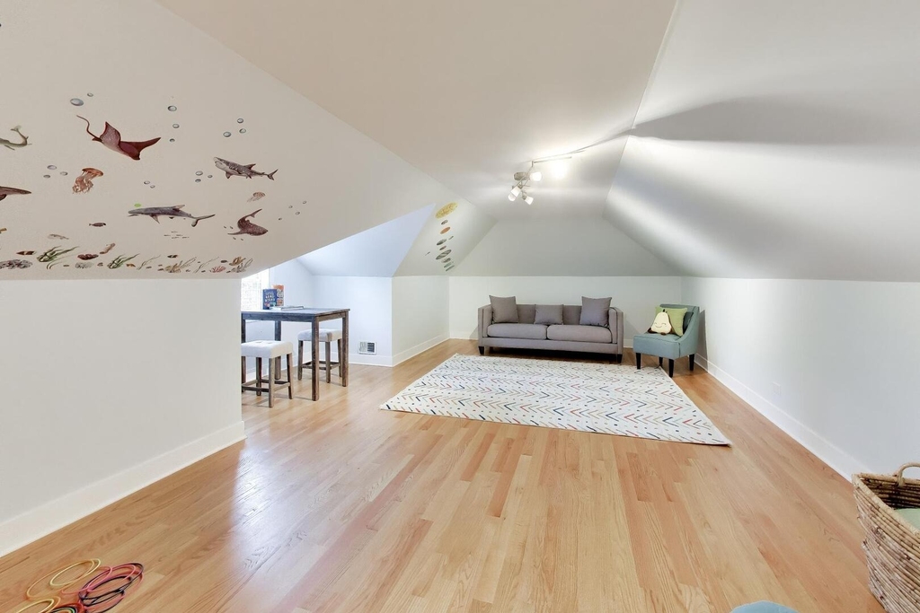 2311 N Arlington Heights Road - Photo 26