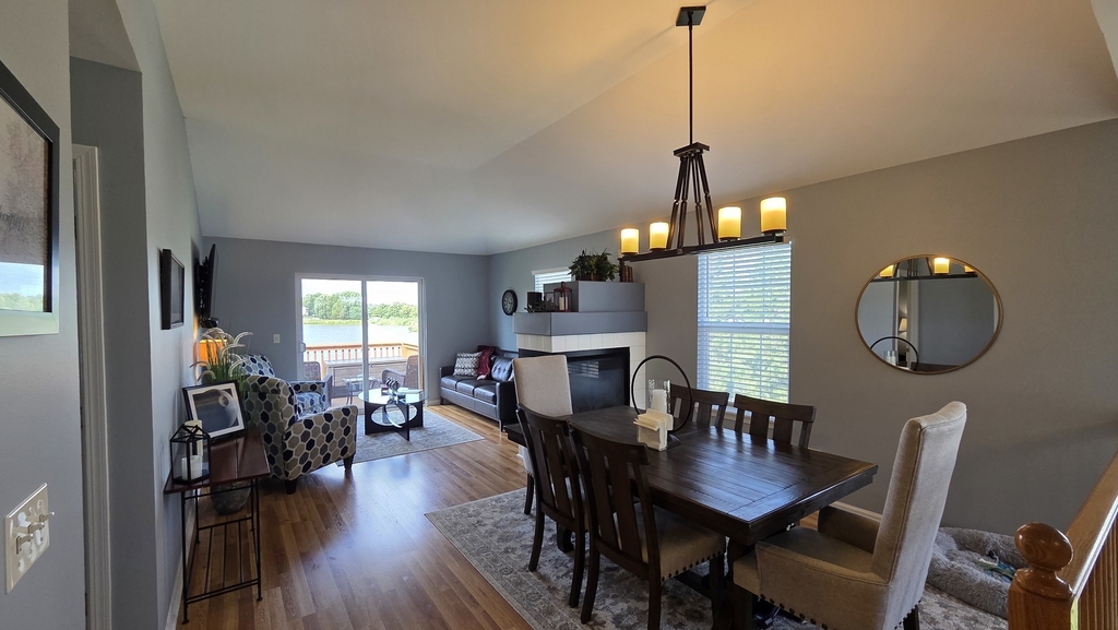 540 Legend Lane - Photo 2