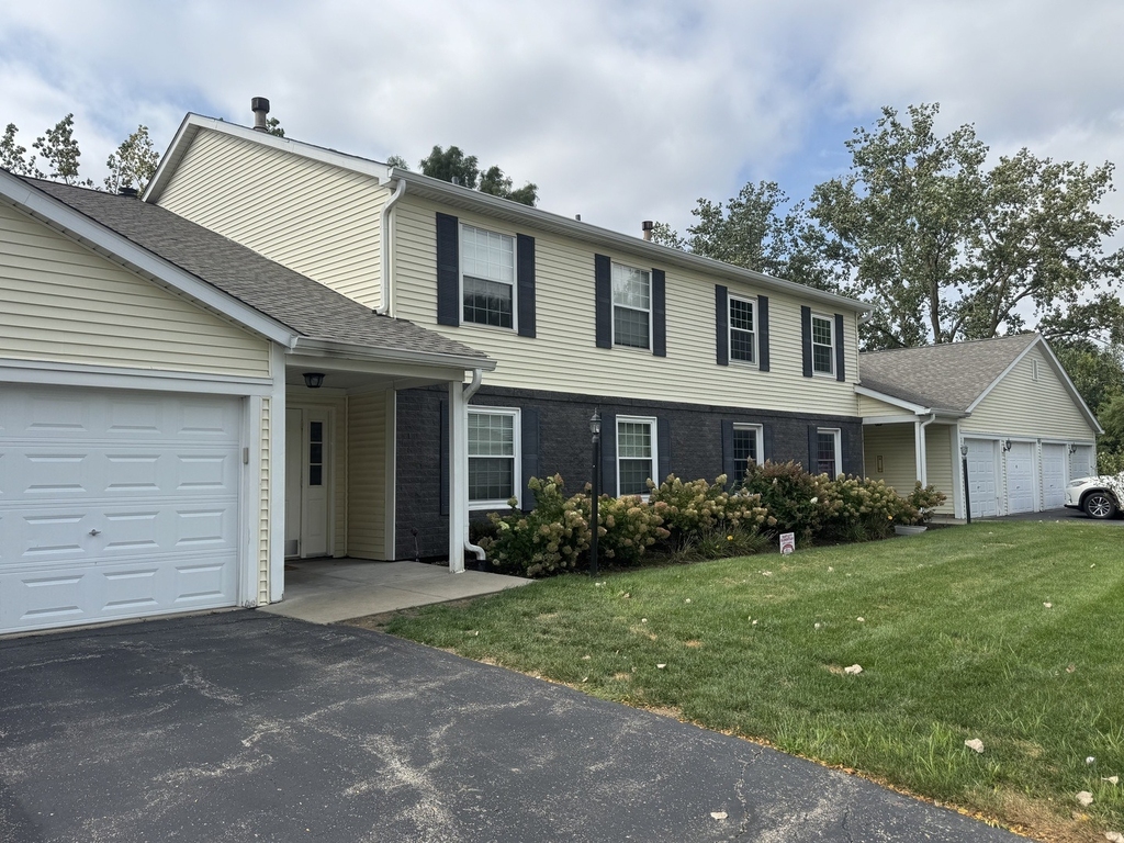 623 Mallard Court - Photo 1