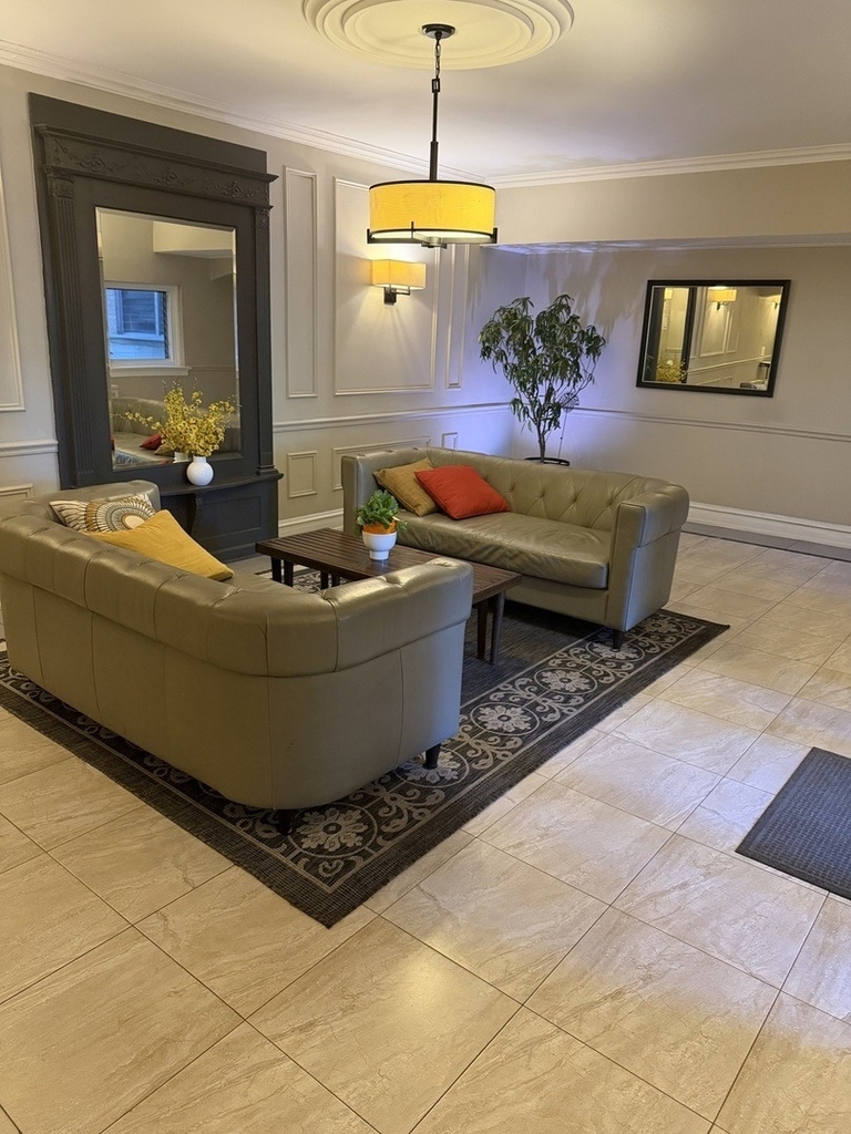 609 W Stratford Place - Photo 18