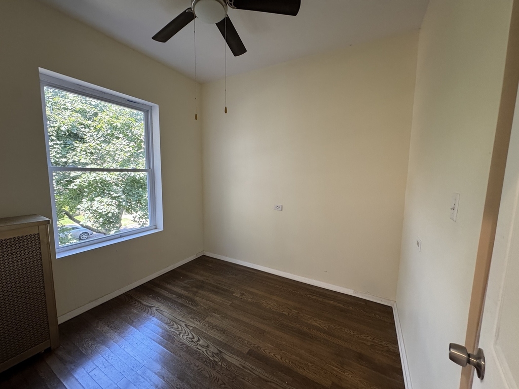 8129 S Evans Avenue - Photo 7