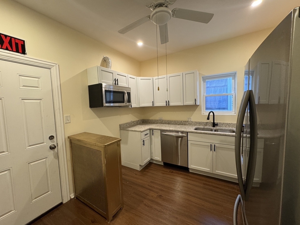 8129 S Evans Avenue - Photo 17
