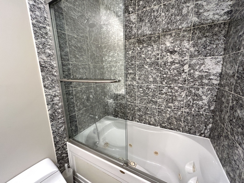 734 Plumtree Court - Photo 11