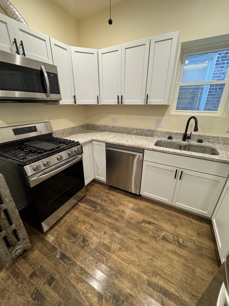 8129 S Evans Avenue - Photo 14