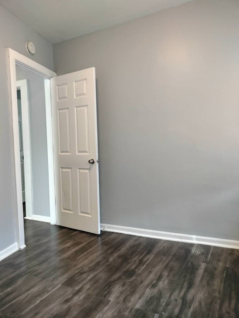 11218 S Parnell Avenue - Photo 37