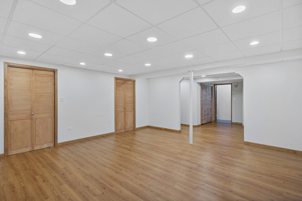 825 Ottawa Avenue - Photo 18