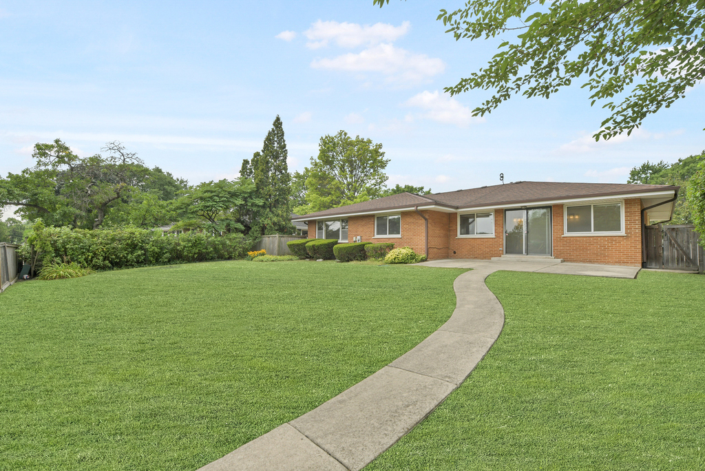 825 Ottawa Avenue - Photo 21