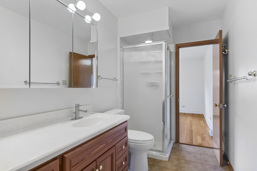 825 Ottawa Avenue - Photo 14
