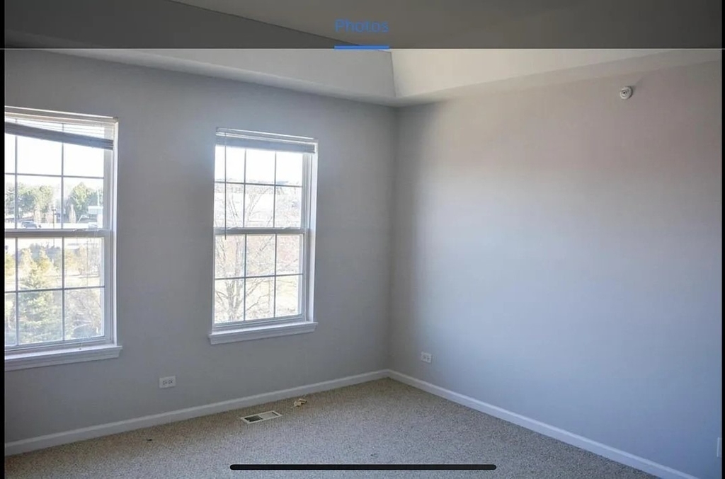 893 Enfield Drive - Photo 11
