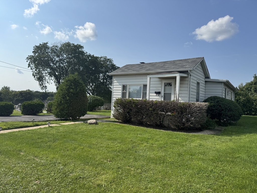 1036 Bonner Avenue - Photo 1
