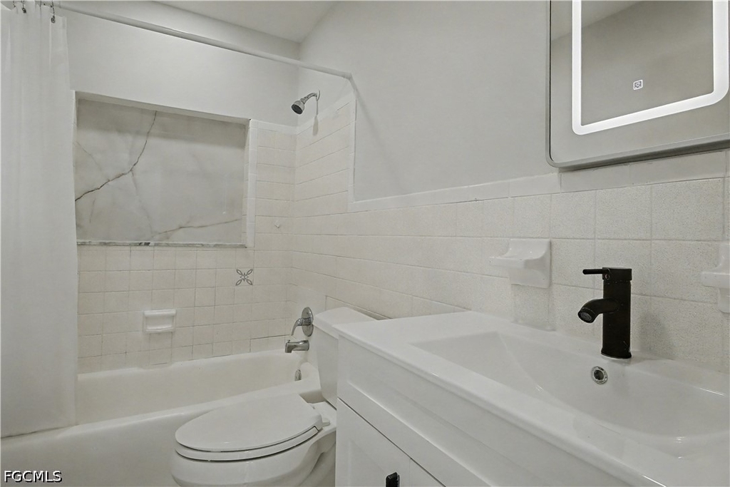 138 Brooks Road - Photo 2
