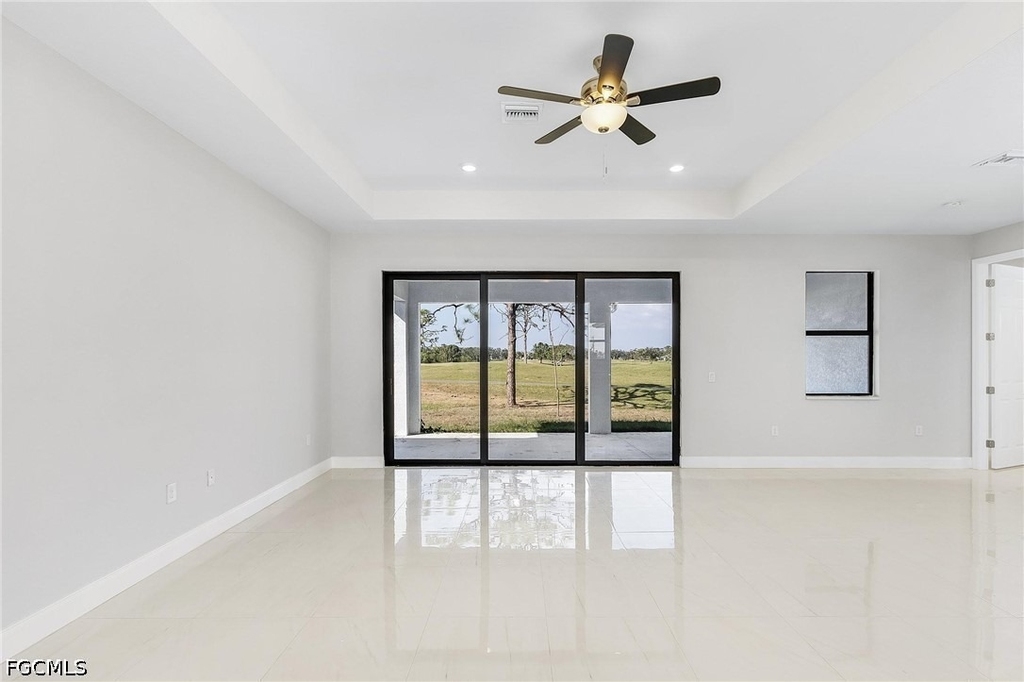 2708 Diplomat Parkway W - Photo 3