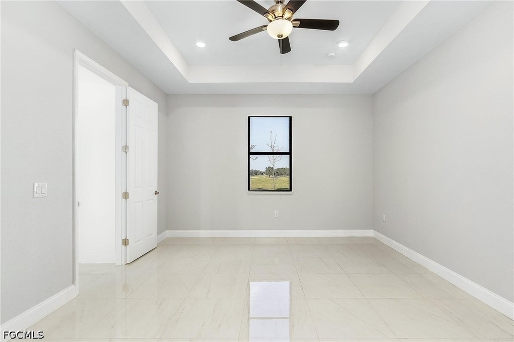 2708 Diplomat Parkway W - Photo 11