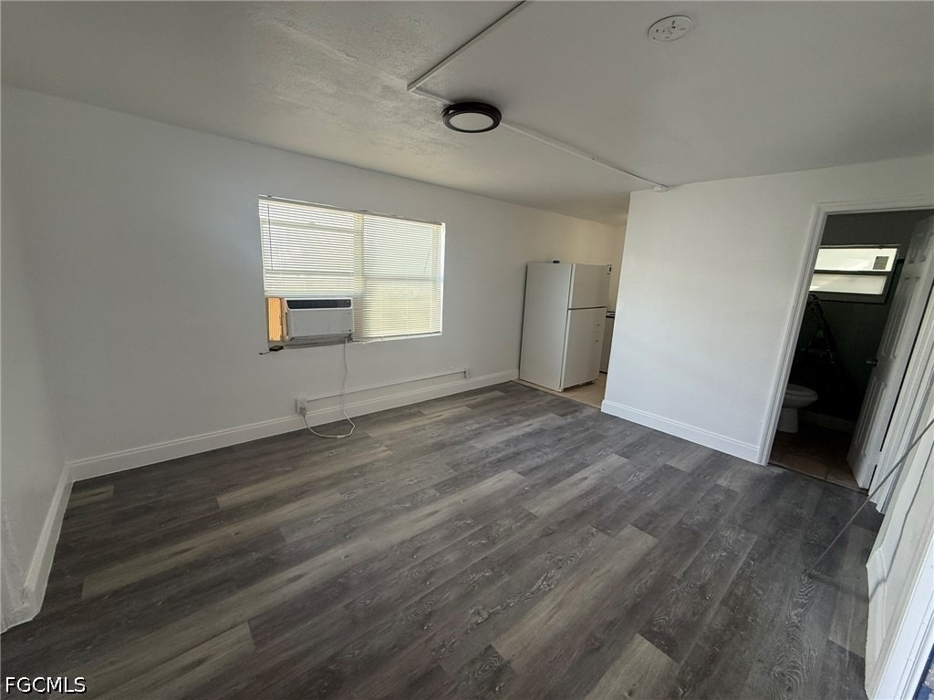 3049 2nd Street - Photo 3