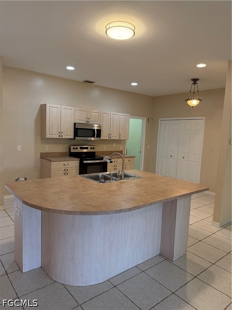 721 Milwaukee Boulevard - Photo 4