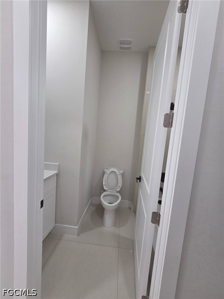 432 Raymer Street - Photo 23