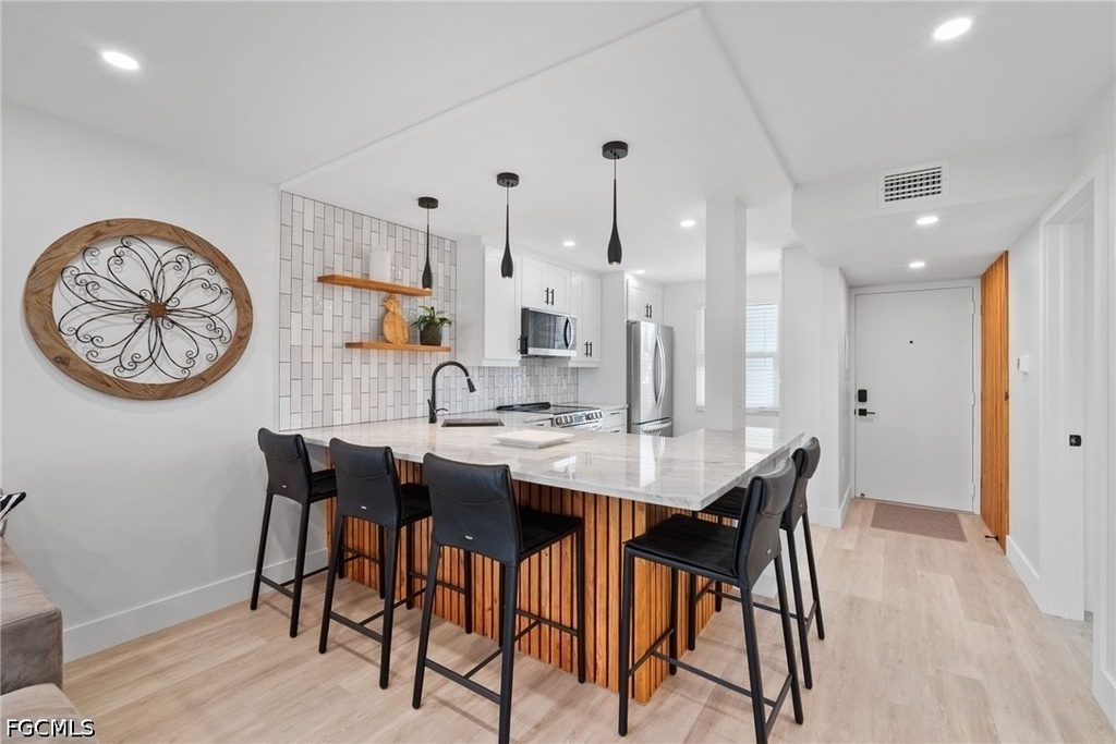1624 Pine Valley Drive - Photo 3