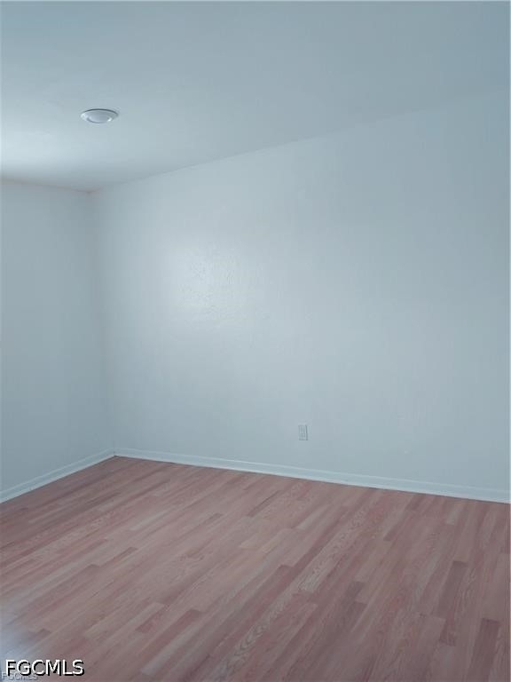 4705 Se 4th Place - Photo 5
