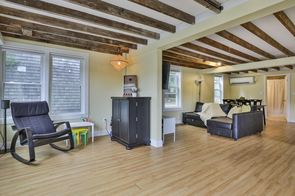 64a Holiday - Photo 20