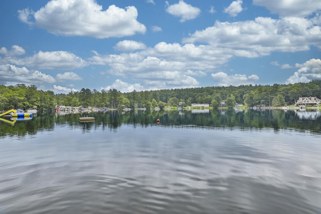 64a Holiday - Photo 7