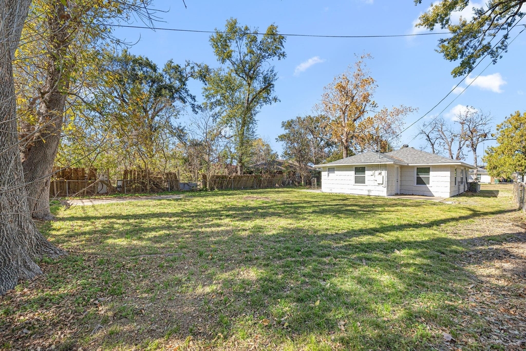 6619 Maybank Drive - Photo 20