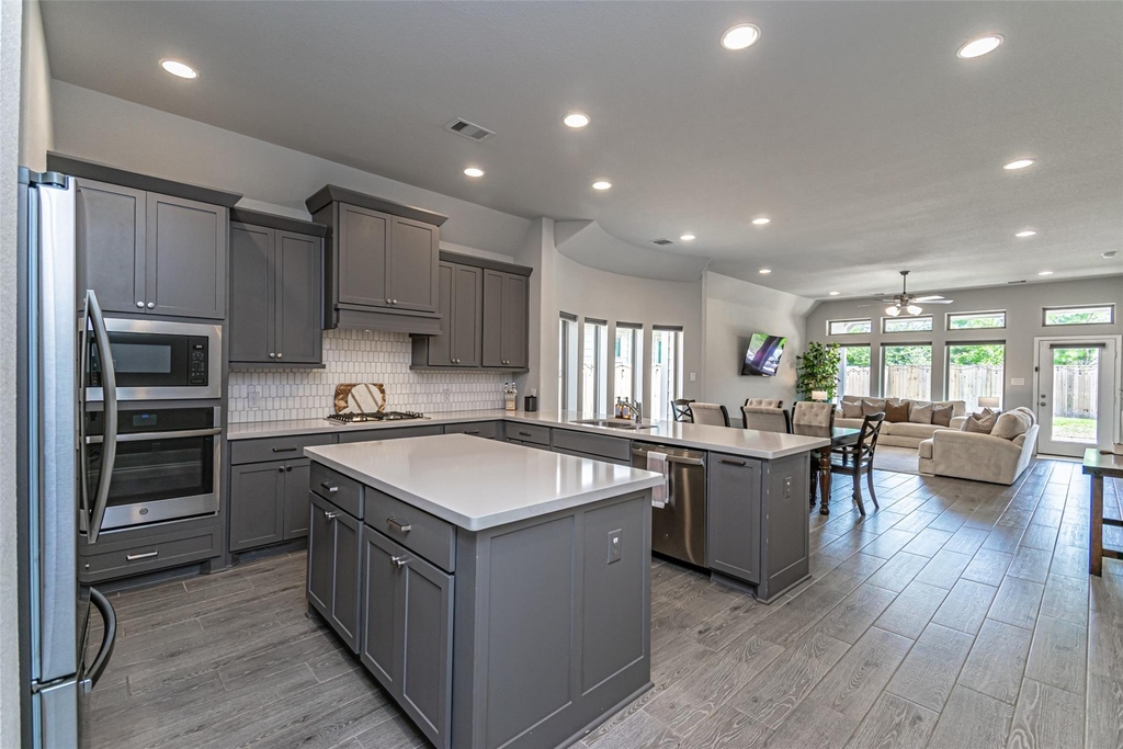 546 Cedar Harbor Court - Photo 12