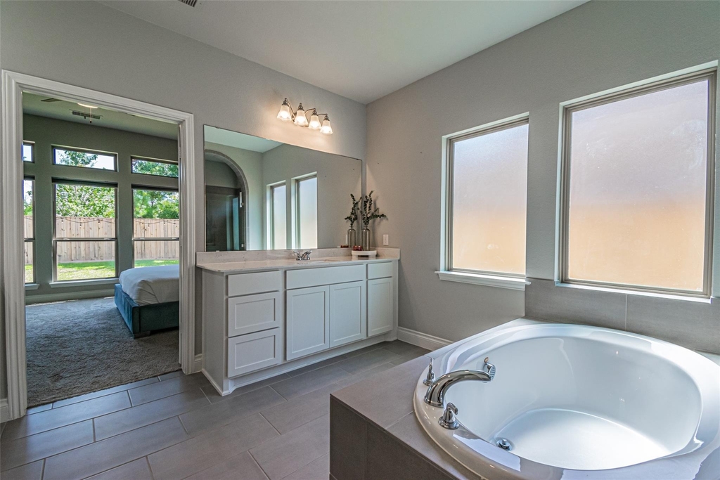 546 Cedar Harbor Court - Photo 30