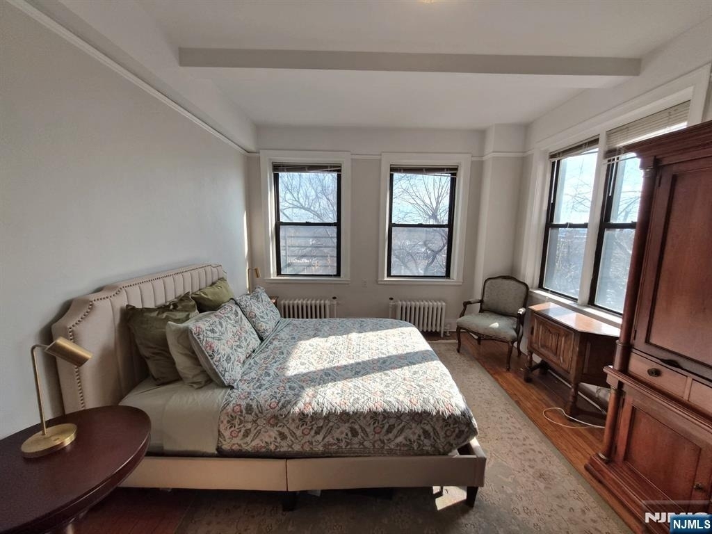 363-377 Mount Prospect - Photo 4