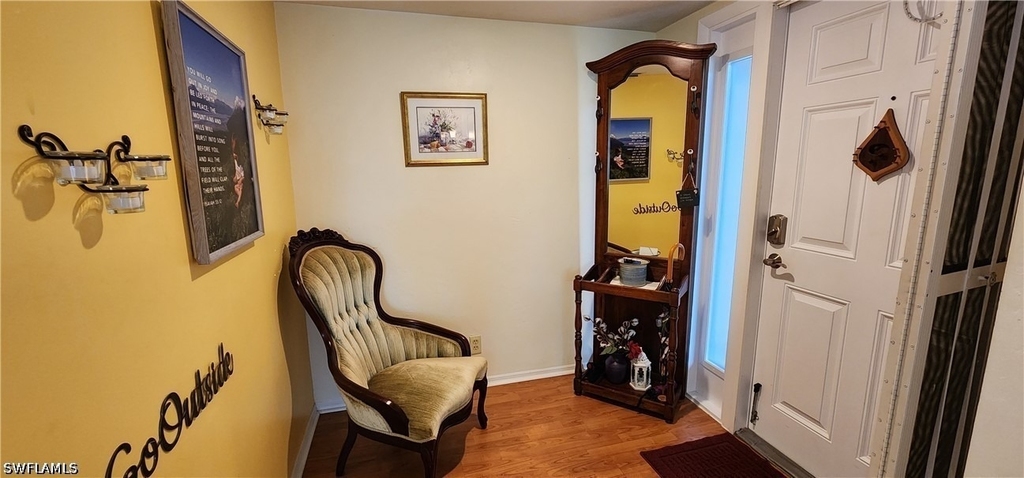 109 Georgetown Boulevard - Photo 1