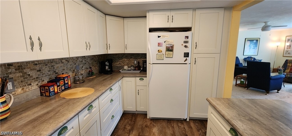 109 Georgetown Boulevard - Photo 10