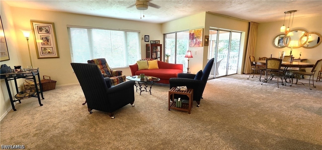 109 Georgetown Boulevard - Photo 2