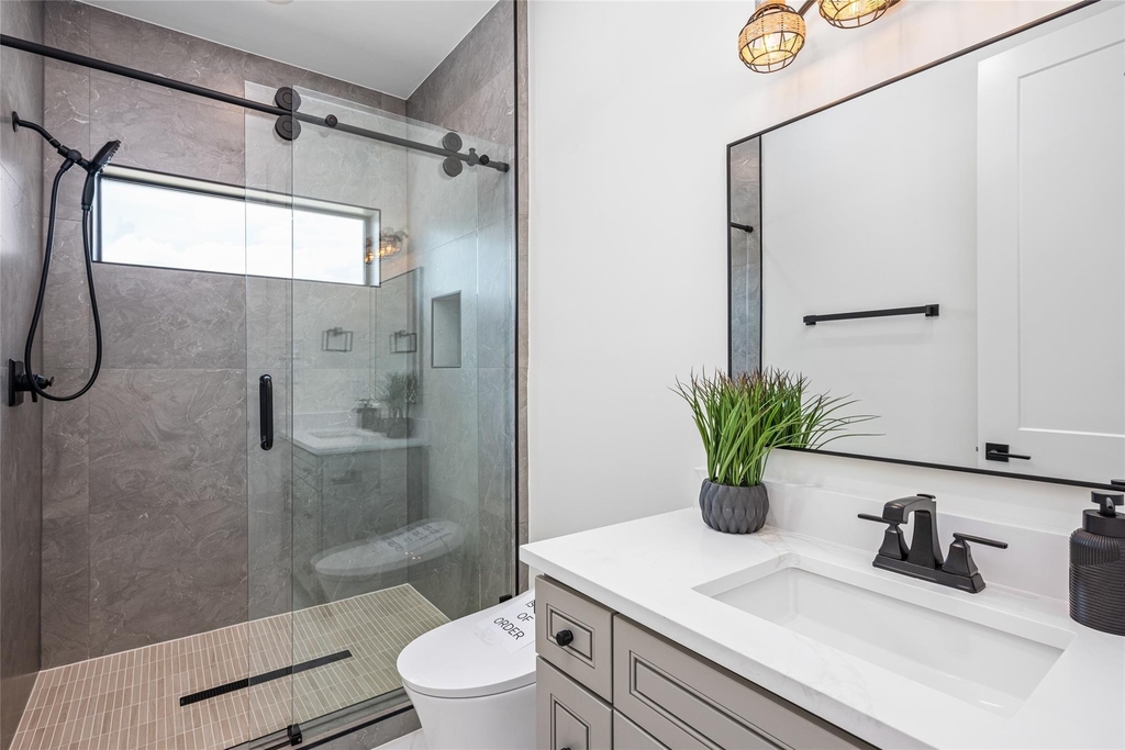 623 Winding Oaks - Photo 45