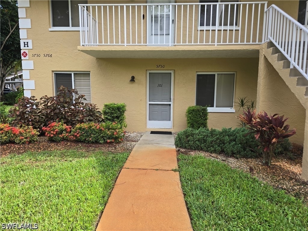 5750 Woodmere Lake Circle - Photo 0