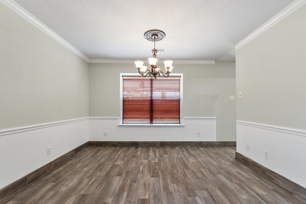 10638 Desert Springs Circle - Photo 15