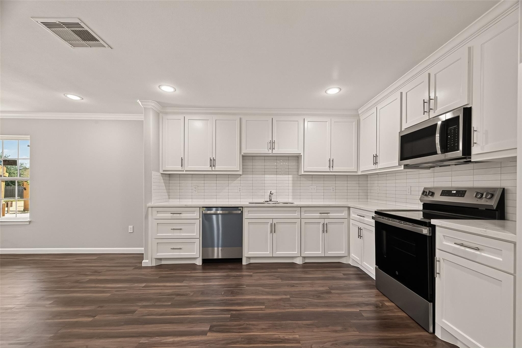 7412 S Hall Street - Photo 12